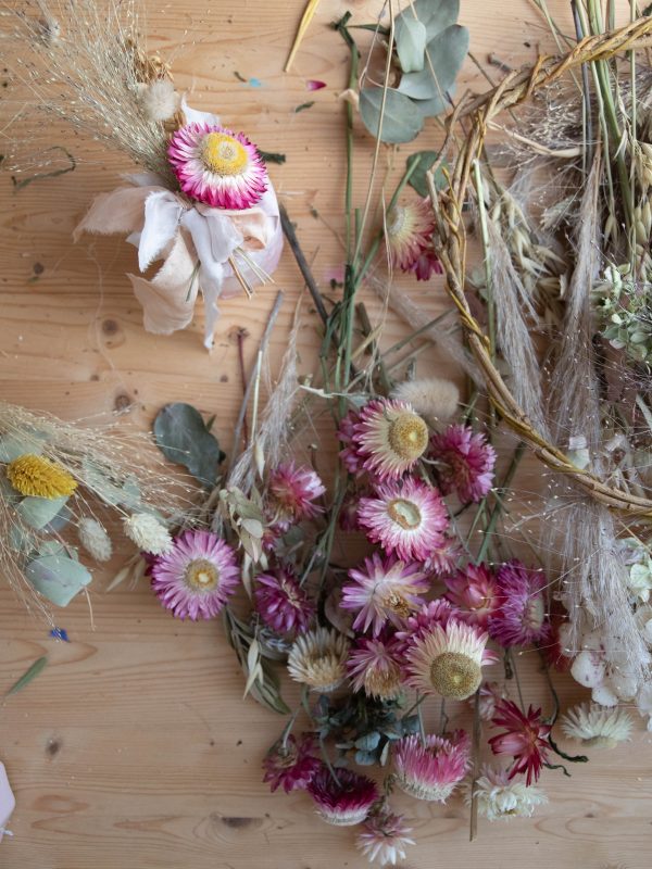 Strawflowers for dried wreaths