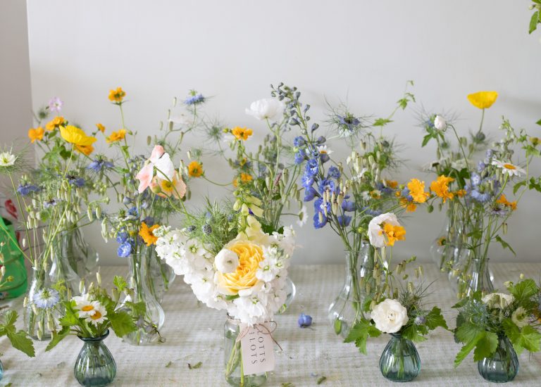 British Grown Flowers : A Blue and Yellow Bud Vase Styled Wedding