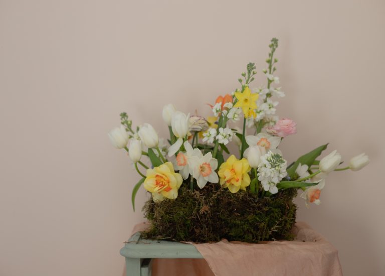 Sustainable Floristry: Spring Mossy Meadow Centrepiece