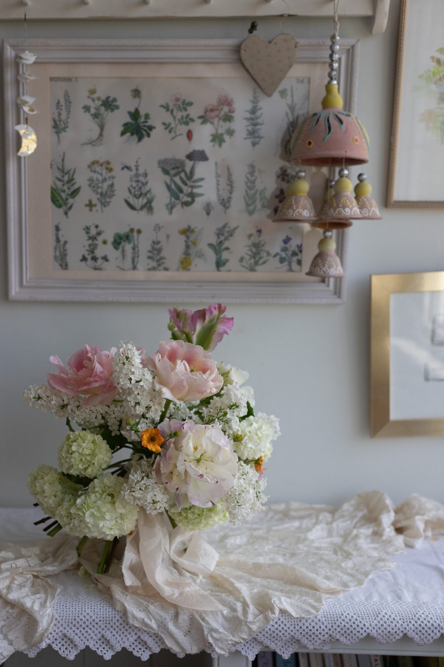 British Grown Flowers : April Bouquet
