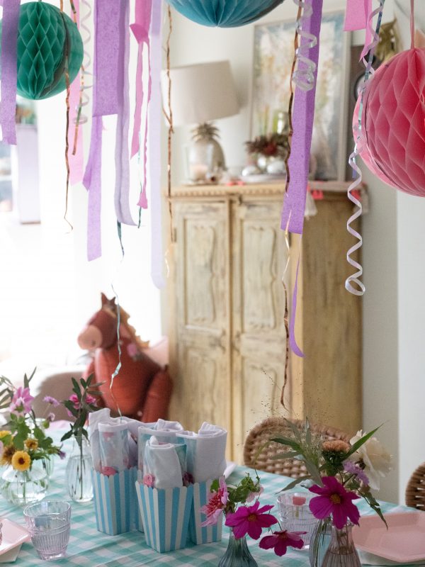 Easy chocolate recipe - Quick ways to get Party ready with Talking Tables