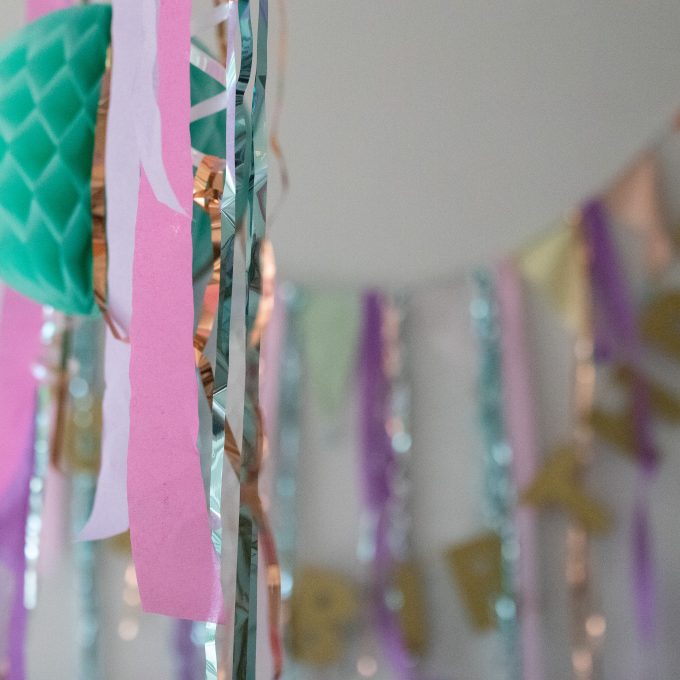 Reusable party decorations