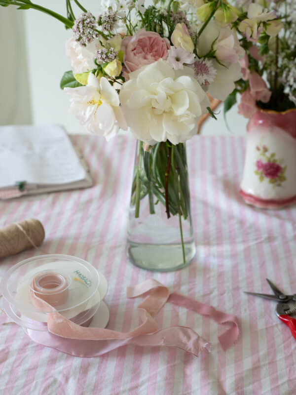 Best of the week wedding flowers. British grown wedding flowers. Leigh-on-Sea