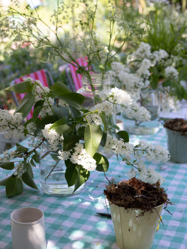 Hedgerow inspired table centrepiece workshop. Essex
