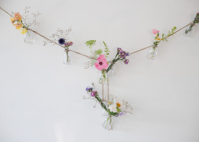 Simple summer floral garland